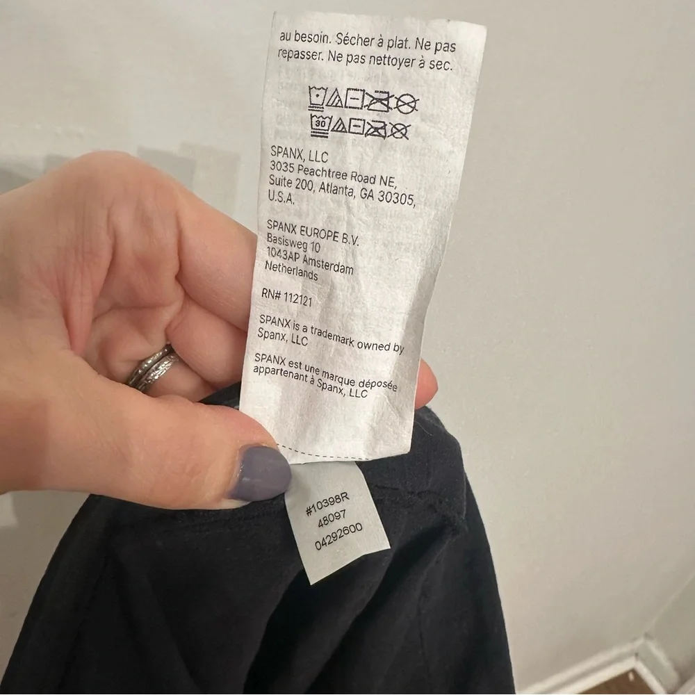 NEW Spanx High Waisted Mid Thigh Shaping Shorts